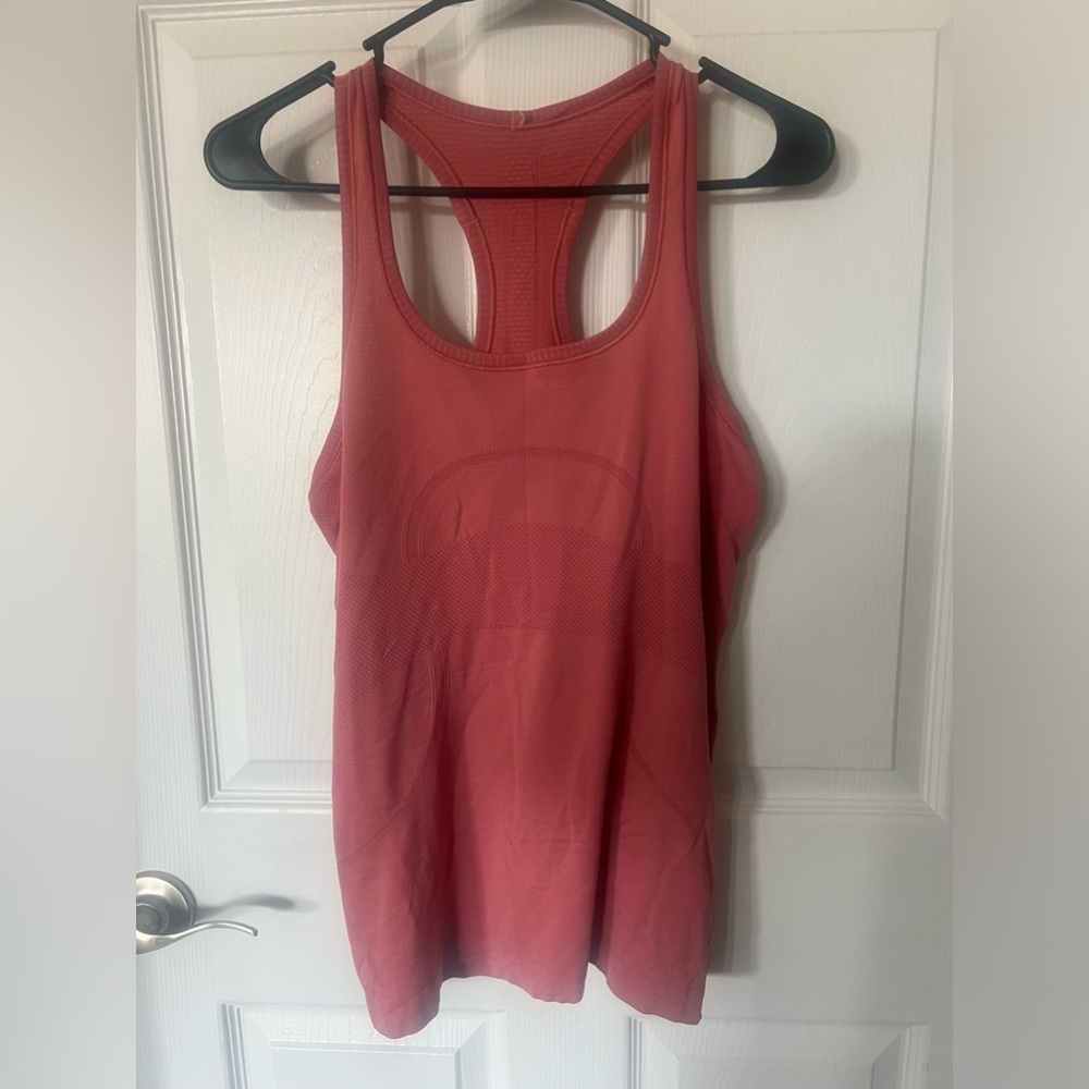 Lululemon Run Swiftly Tech Scoop Neck Sleeveless Racerback Tank Top Peach/Pink 4